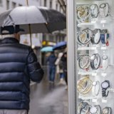L'horlogerie risque de souffrir des conséquences des nouveaux droits de douane imposés à la Suisse (archives). KEYSTONE/URS FLUEELER